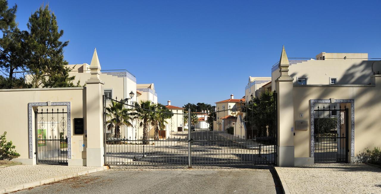 Praia Del Rei Beach 3 Pools Amoreira  Luaran gambar
